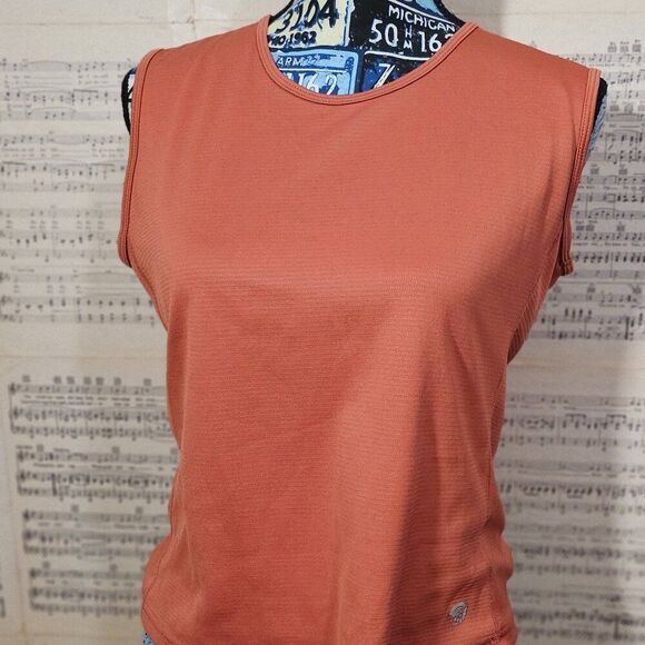 2 Mountain Hardwear Med - Picture 5 of 11